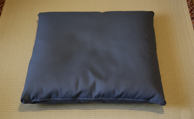Zabuton - Meditation Cushion - Futon d'or - Natural mattresses