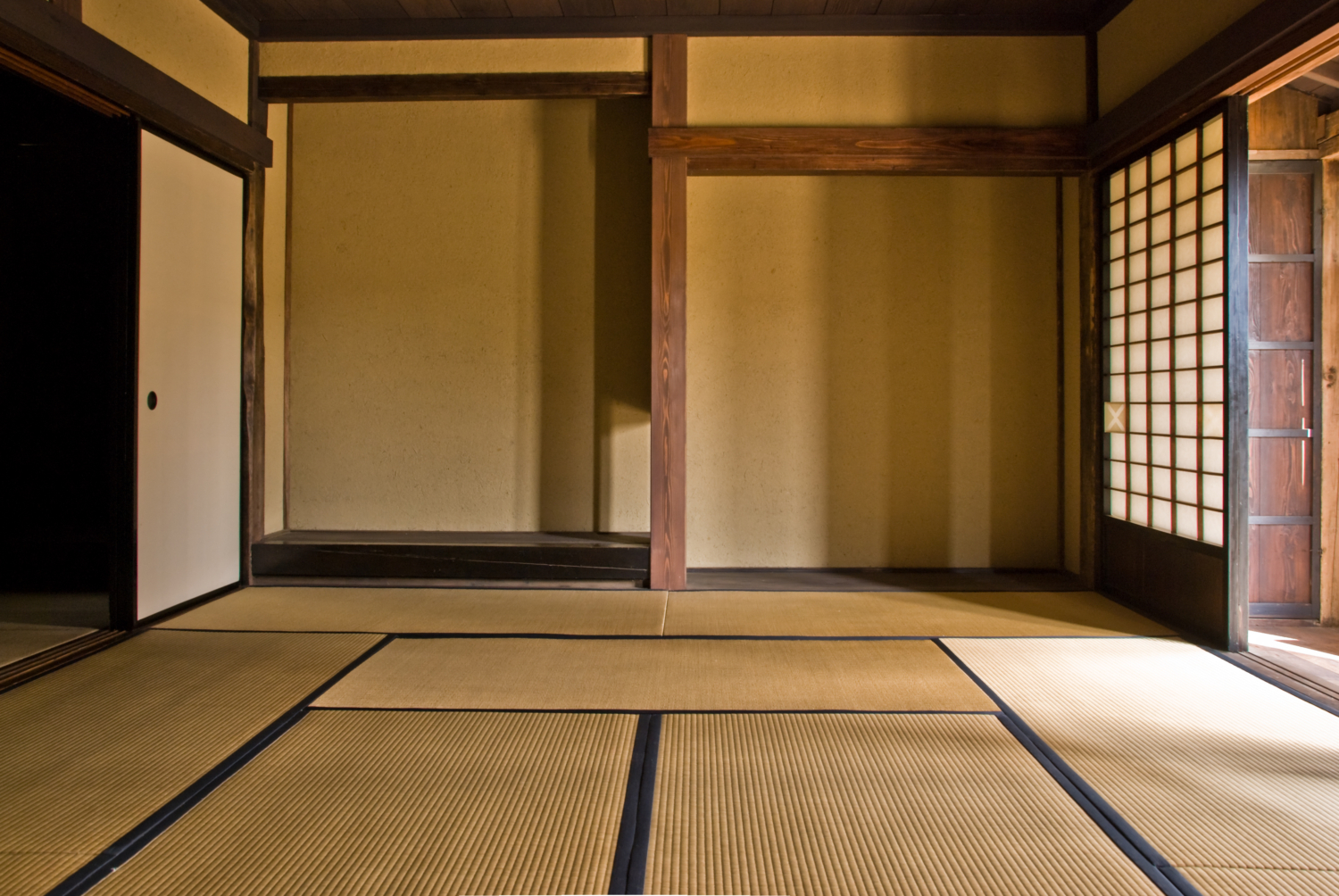 https://www.futondor.com/app/uploads/2023/07/tatami-room-piece-tatamis-1500x1004.jpeg